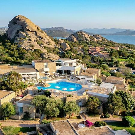 Hotel Grand Relais Dei Nuraghi (Adults Only) บายาซาร์ดิเนีย ภายนอก รูปภาพ
